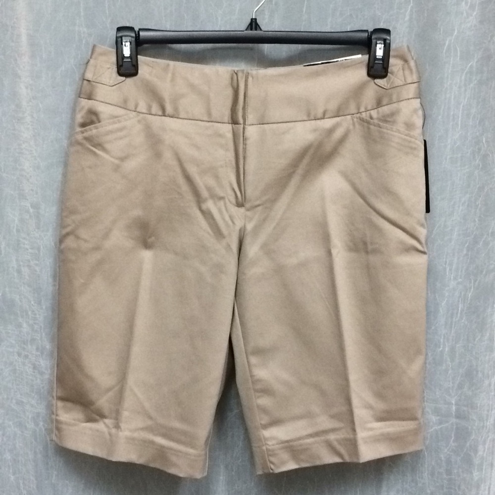 Modern Fit Shorts